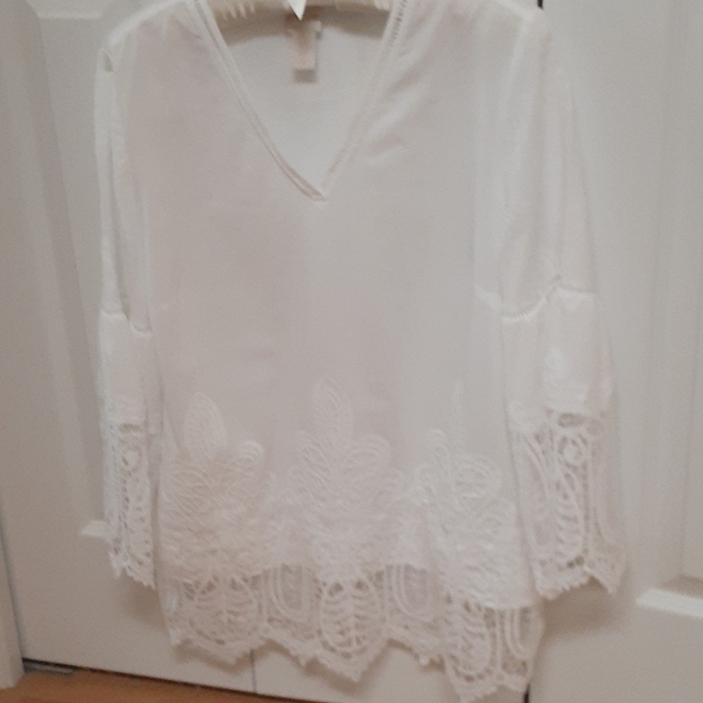 White cotton and lace  top